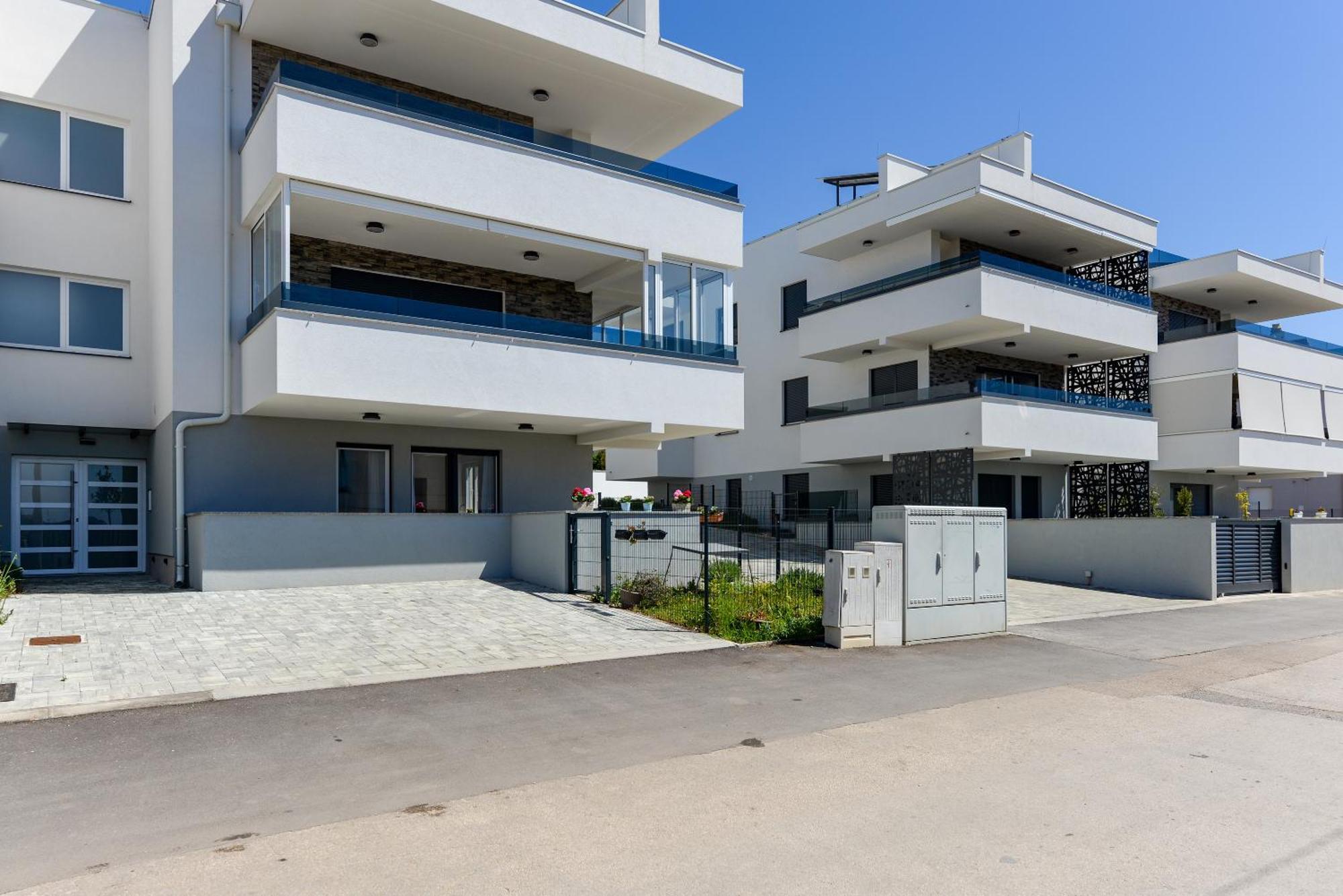 Moderan kondominij + terasa Zadar Buitenkant foto